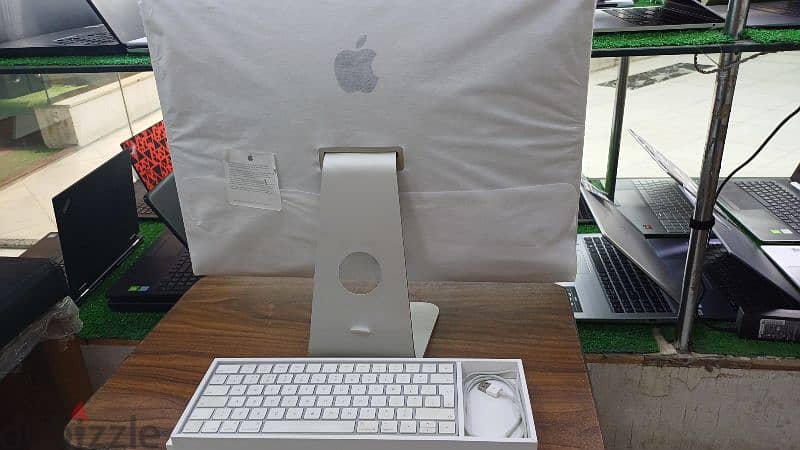 شاشة iMac 4K بفيجا كسررزيروو 2019 5