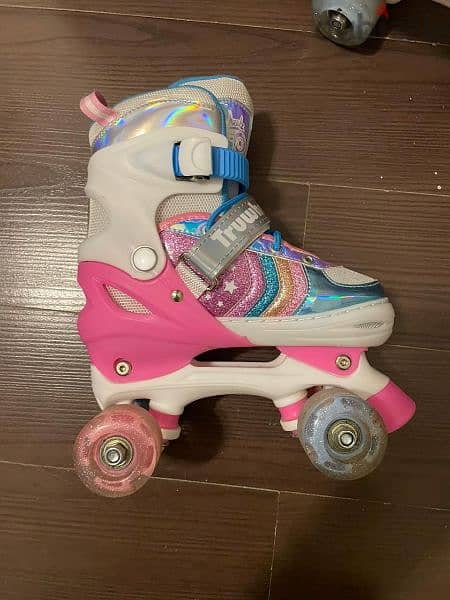 roller skates/تزلج الدوارة 6