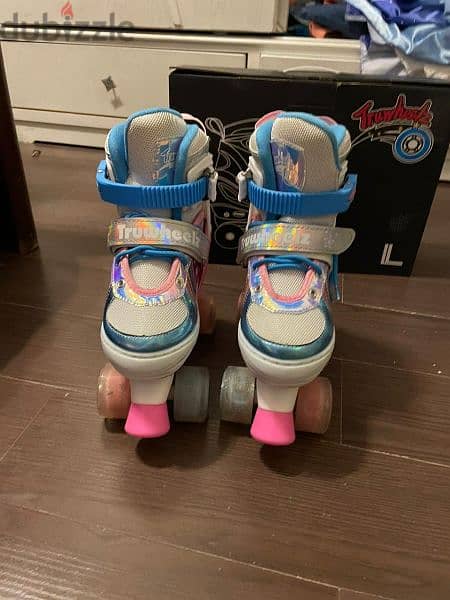 roller skates/تزلج الدوارة 8