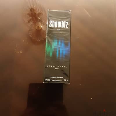 showbiz perfume