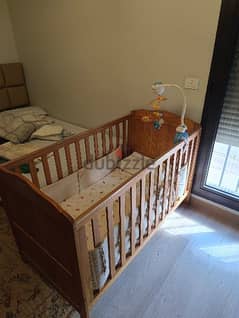 سرير أطفال للبيع mothercare