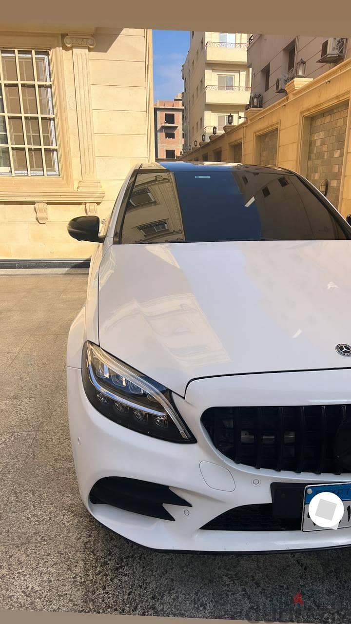 c200 amg 2020 fully loaded 3