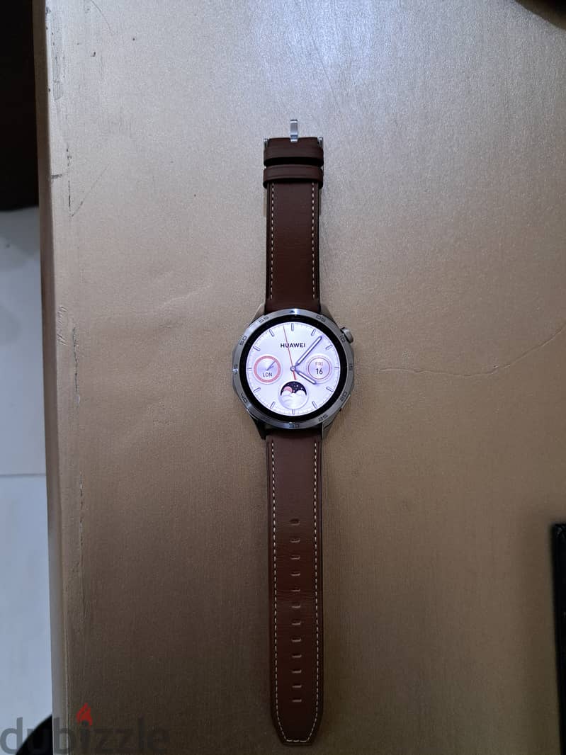 Huwaei Smartwatch GT4 1