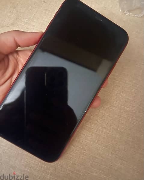 Iphone 11 red no scratch 64 giga 1