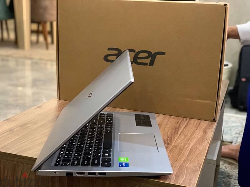 Acer core i5 1135G7 5