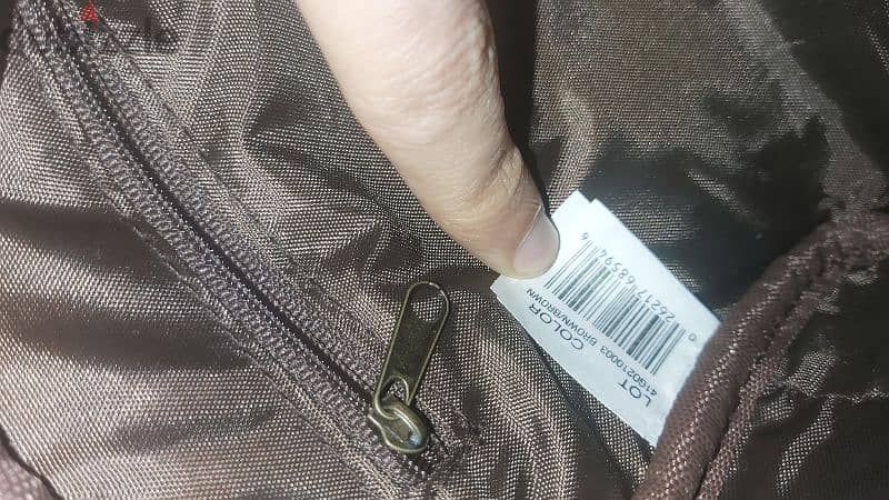 Brand new original guess handbag (unisex 5