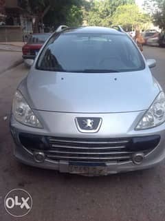 cars good condition ,premium paint, 8 airbags,velosisty fixer 0
