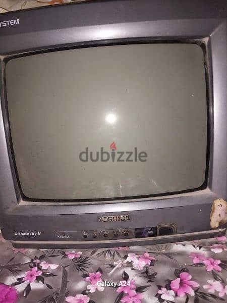 تلفزيون توشيبا قديم 1