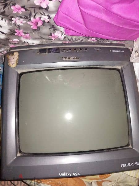 تلفزيون توشيبا قديم 3