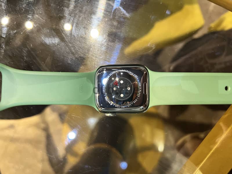 Apple watch series 7  41mm gps + cellular green 1