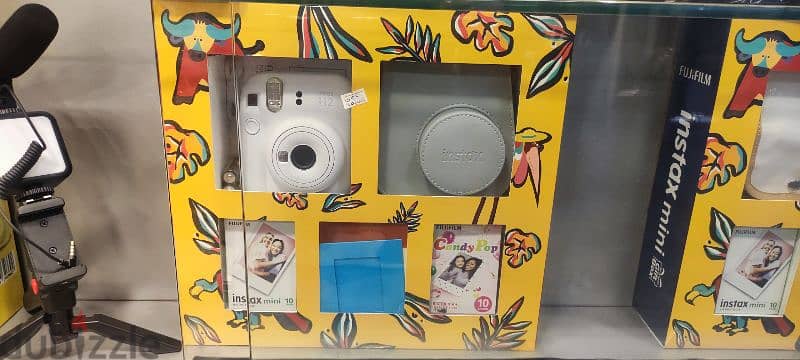 Instax Camera Mini 12 Gift Box 2