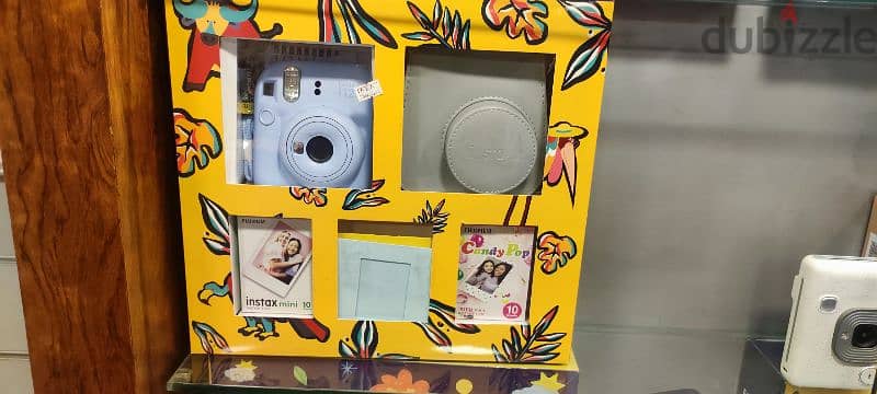 Instax Camera Mini 12 Gift Box 3