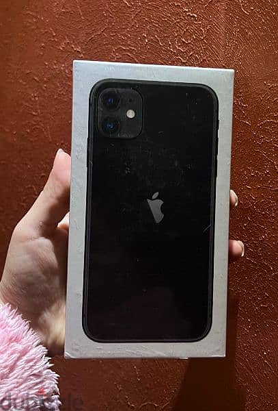 iPhone 11 128 GB  black Middle East 2