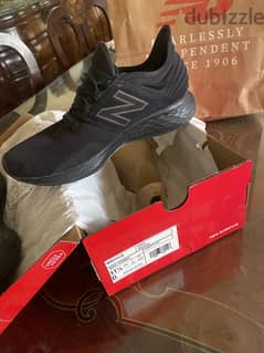 New balance original sneakers with box