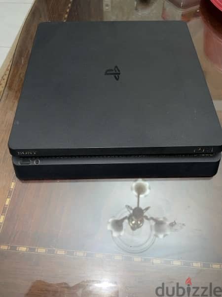 ps4 slim 500gb with 2 orignal controllers 1