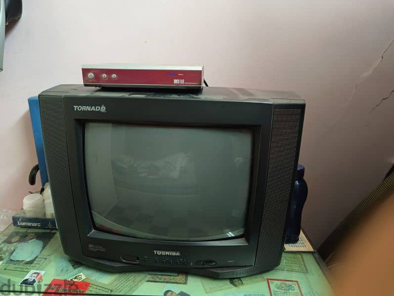 تليفزيون توشيبا قديم 2