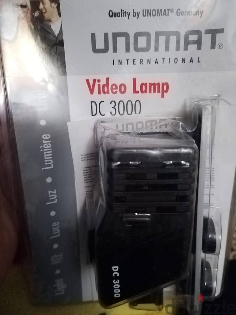 Video light. . . DC3000 + لمبة كشاف 50 وات 1