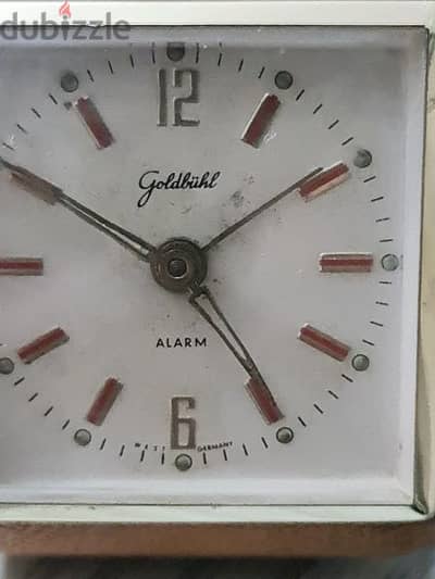 ساعه ومنبه المانى غربي ماركة جولد