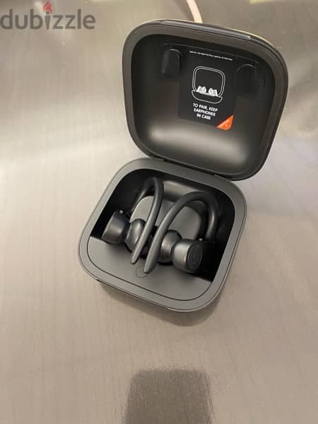 Beats Powerbeats Pro Wireless Earbuds-Apple Bluetooth Headphone-Black 1