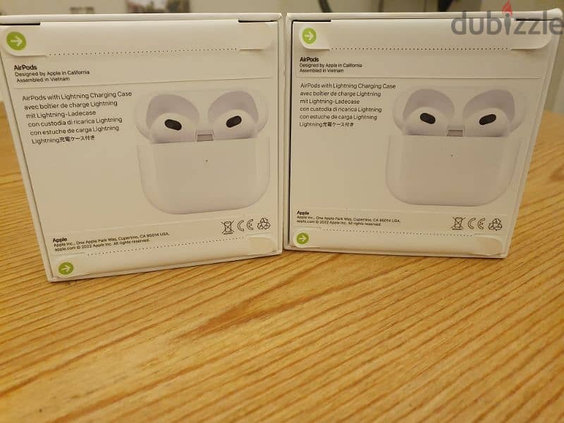 2 Apple airpods 3rd generation, New sealed 2
