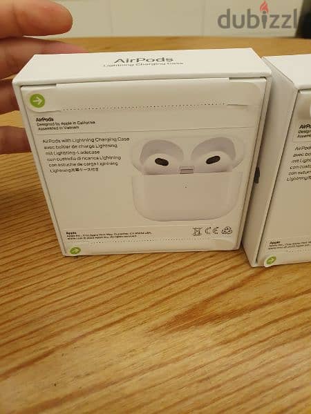 2 Apple airpods 3rd generation, New sealed 4