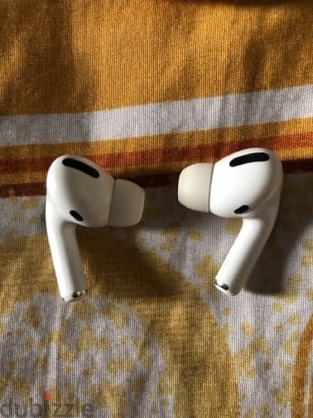 AirPods Pro 1st Generation 2