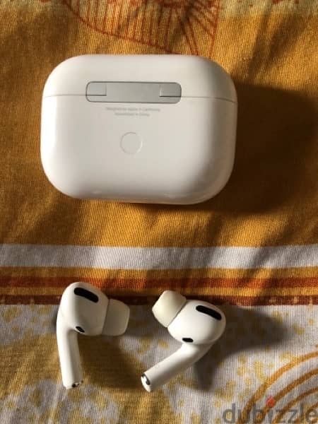 AirPods Pro 1st Generation 3