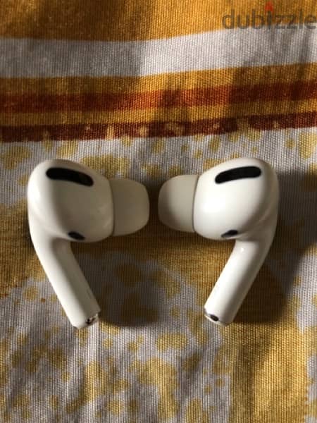 AirPods Pro 1st Generation 4