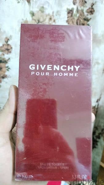 Givenchy Pour Homme 100ml

 عطر جفنجي بورهوم للرجال تعتيق 15 سنة 2