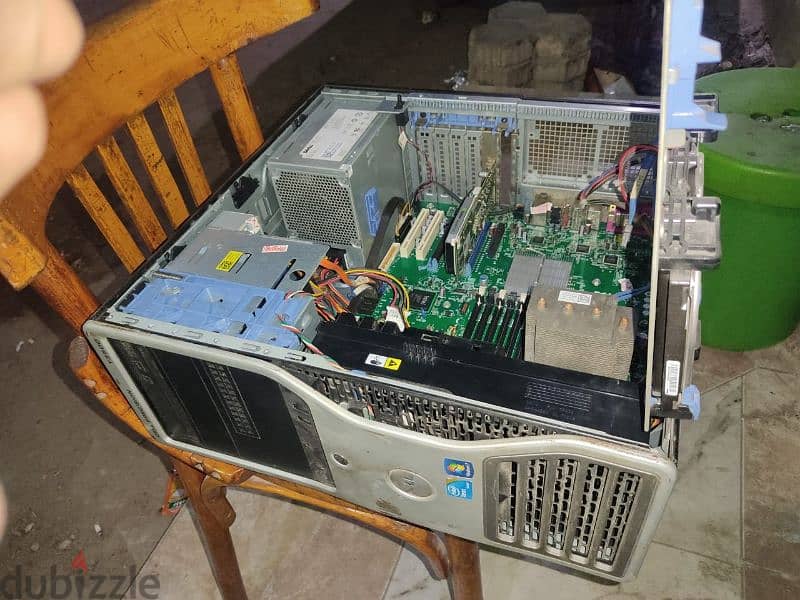 كمبيوتر ديل Dell T3500 3