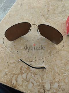 نظارة شمسية من نوع سيوليت سويسري