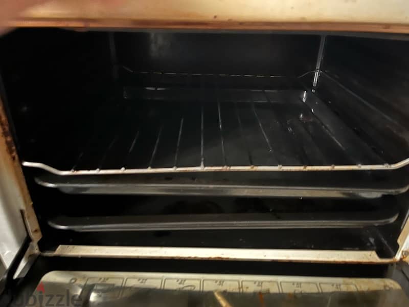 Electric oven 1
