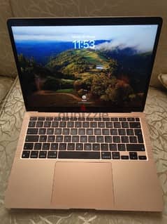 MacBook air M1 256 almost new 0