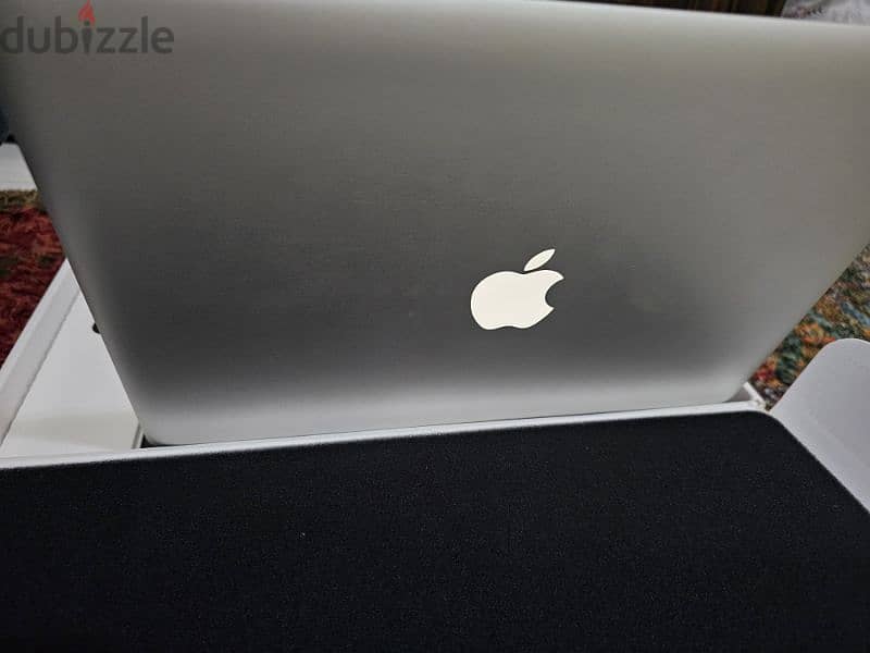 apple MacBook pro 5