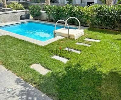 للبيع بالتقسيط علي 8 سنين دوبلكس متشطب مع private pool بجوار بالم هيلز