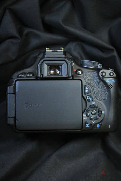 Canon 600d Shutter 0 New بالكرتونة جديدة 14