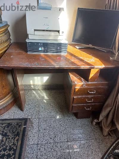 مكتب خشب طبيعي Wooden Desk