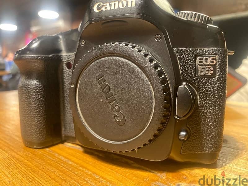 Canon 5D Mark I 0