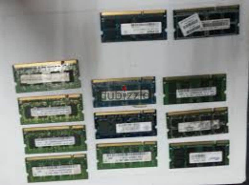 هاردات كمبيوتر 320جيجا 250جيجا80جيجا ورامات DDR3 وDDR 2 12