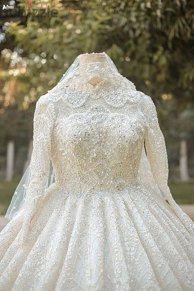 فستان زفاف ملكي 2