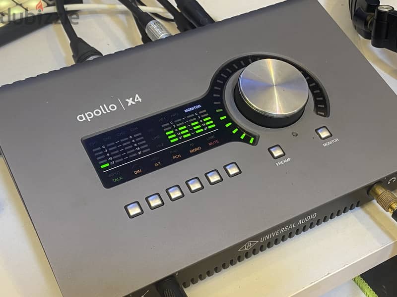 Universal Audio Apollo x4 Heritage Edition 12x18 Thunderbolt 3 1
