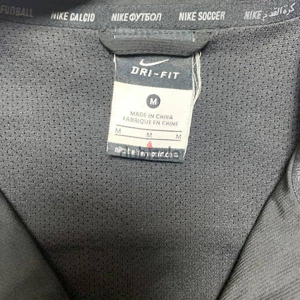 Nike original dryfit men jacket Size M 1