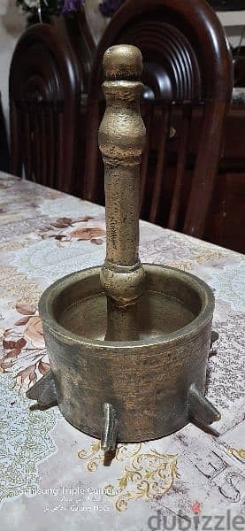 هون اثرى جدا منذ ١٢٠ عام من النحاس الاصغر الخام