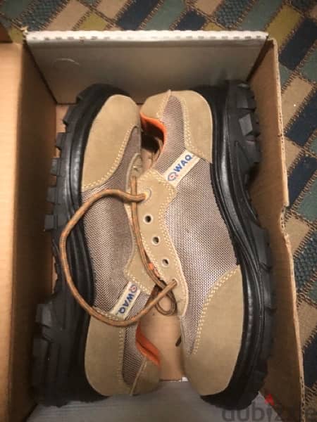new waq safety shoes size 43 for sale 3