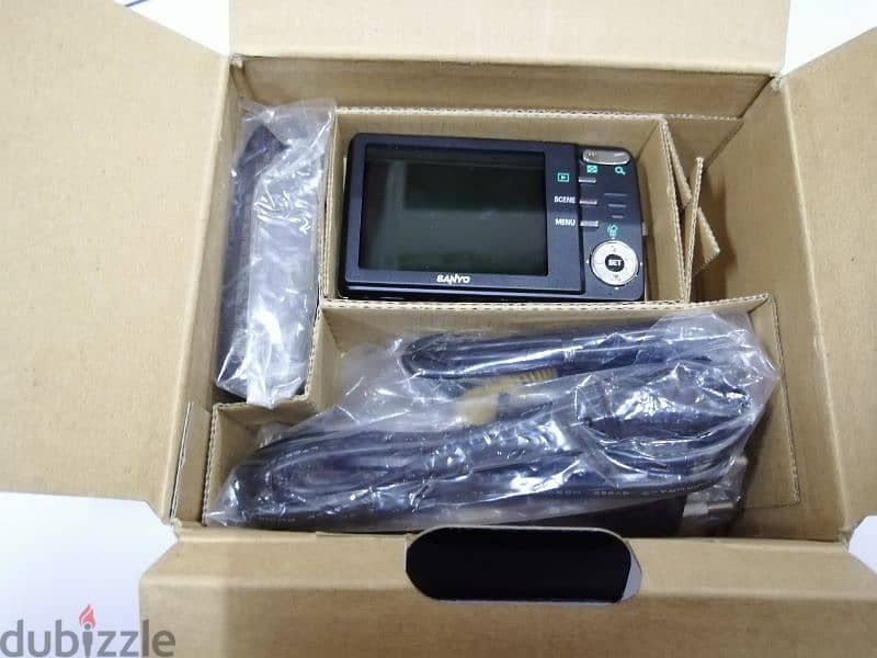 للبيع او التبديل كاميرا Sanyo Xacti VPC-X1200 6