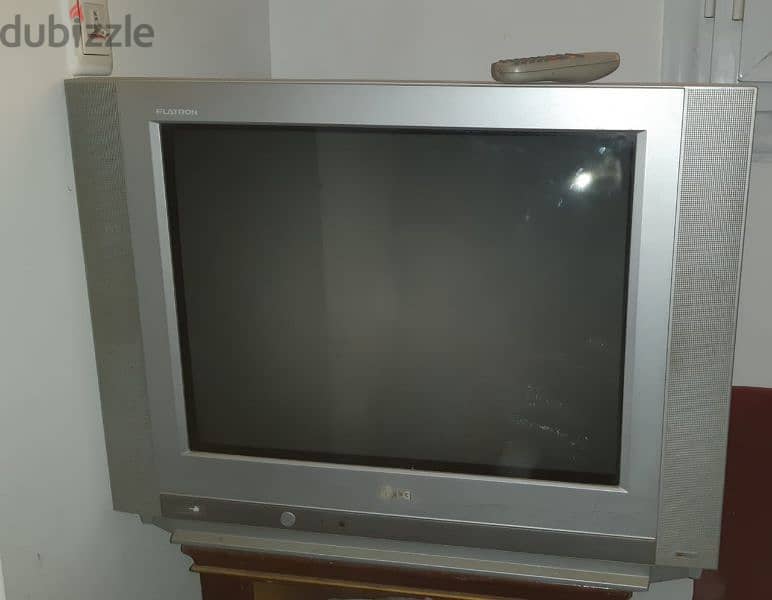 تلفزيون ال جي ٢٥ بوصة بالريموت الاصلي 0