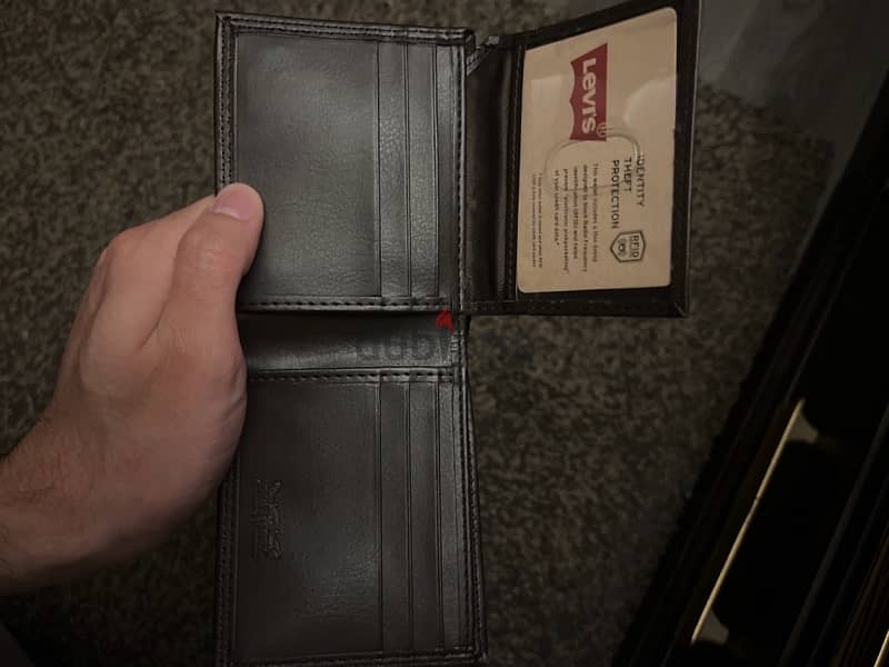 levis wallet original 1