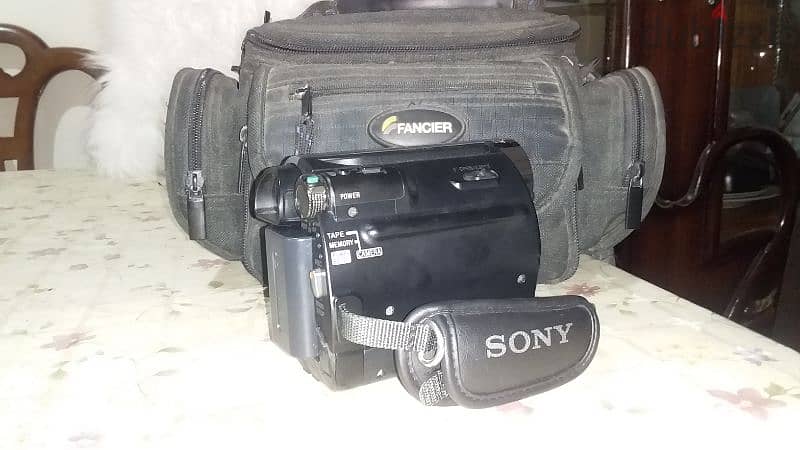 كاميرا سوني DCR-HC62 2