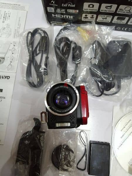 sanyo xacti dual vpc-th1 كاميرا 6