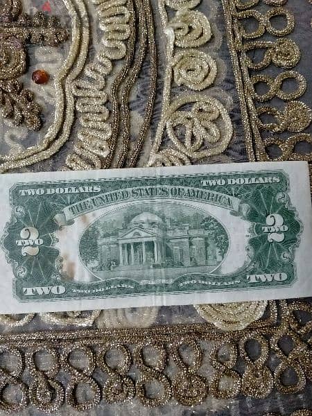 الدولار اصدارات قديمه لمحبى العملات النادره 3